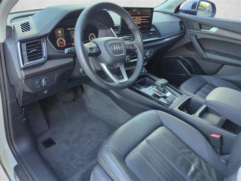 Used 2022 Audi Q5 2.0T Premium Plus w/ Premium Plus Package image 9