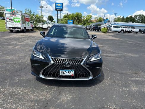 Used 2023 Lexus ES 350 w/ Accessory Package (Z2) FWD image 9