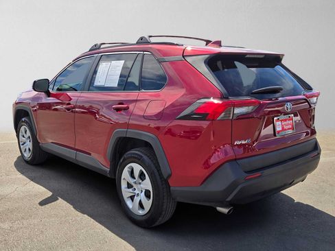 Used 2019 Toyota RAV4 LE w/ All Weather Liner Package FWD image 5