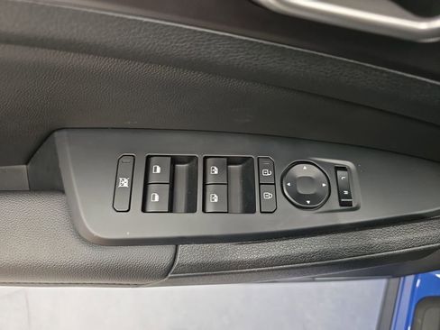 Certified 2026 Kia Sportage EX w/ EX Panorama Roof Package image 17