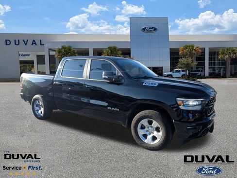 Used 2023 RAM 1500 Big Horn AWD/4WD image 1