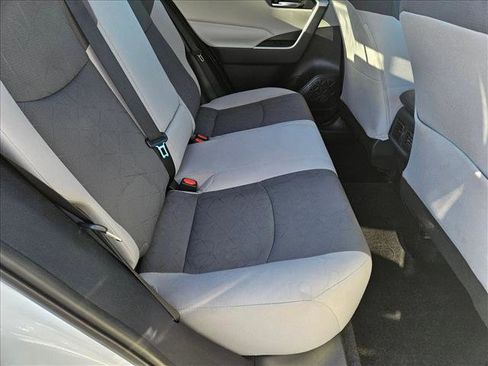 Used 2020 Toyota RAV4 XLE image 20