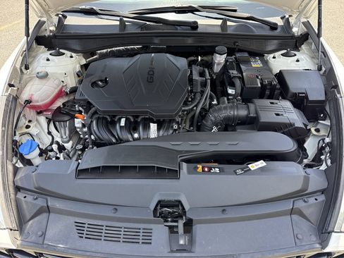 Used 2023 Hyundai Sonata SEL FWD image 29