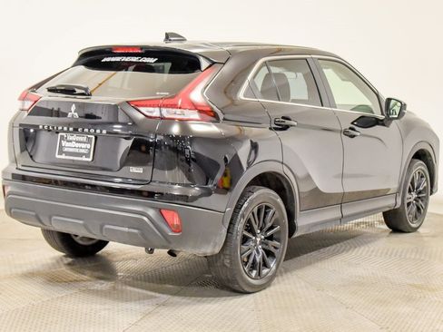 Used 2024 Mitsubishi Eclipse Cross LE image 3