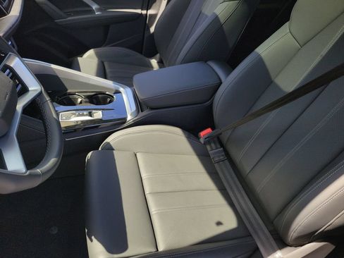 New 2026 Audi Q5 Premium Plus AWD/4WD image 17