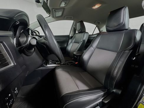 Used 2015 Toyota Corolla S FWD image 11