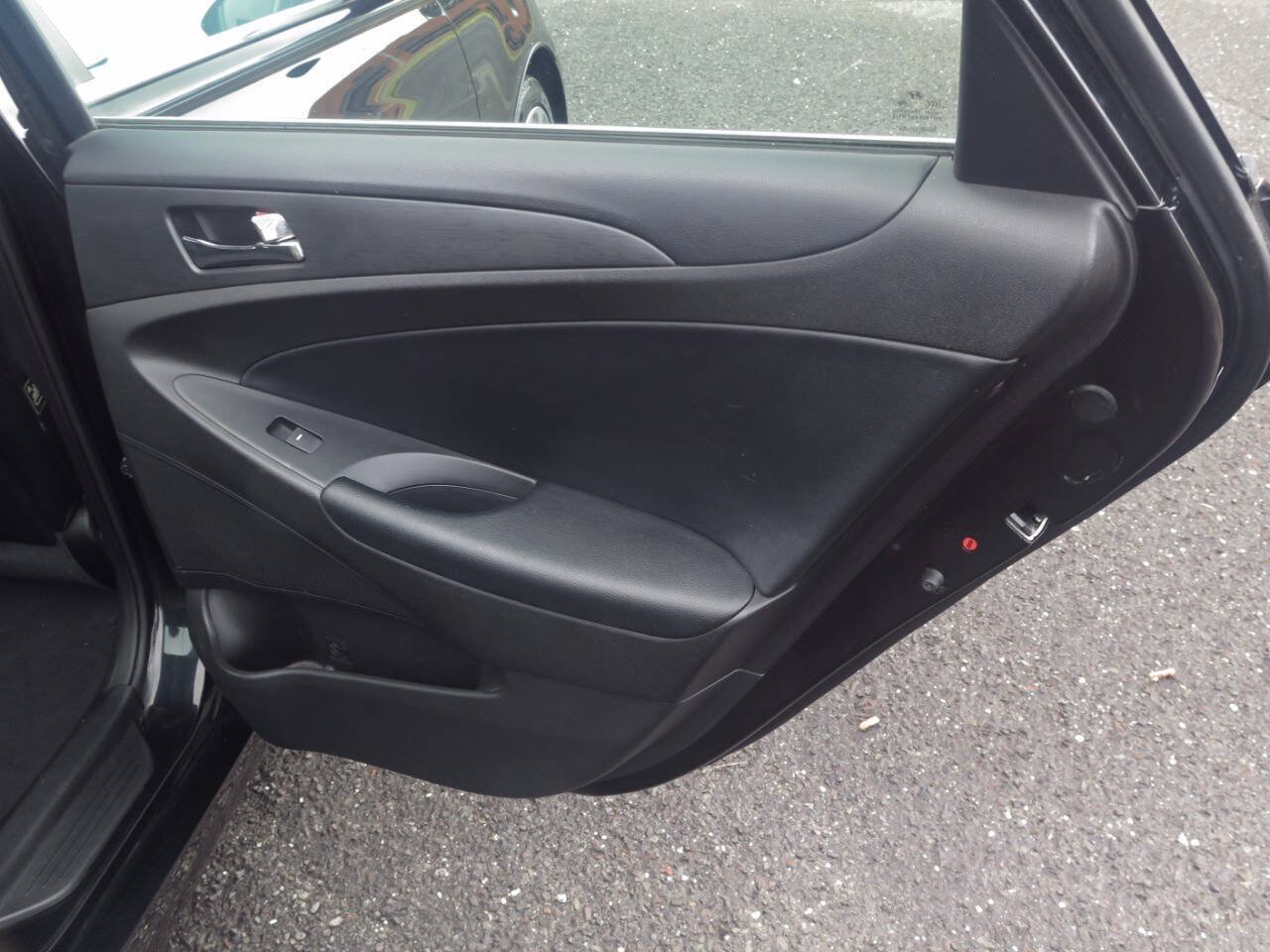 Used 2013 Hyundai Sonata SE FWD image 22
