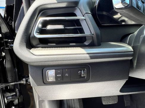 New 2026 Chevrolet Traverse LT w/ LPO, Floor Liner Package FWD image 12
