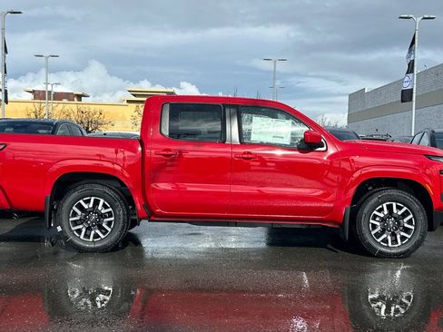 New 2026 Nissan Frontier SV w/ Tow Package image 3