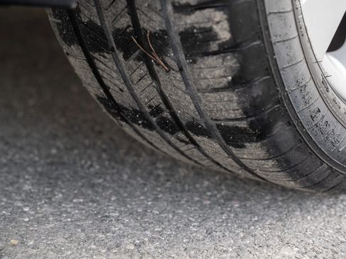 Used 2009 BMW 750Li image 33