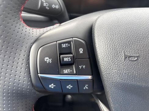 Used 2024 Ford Escape ST-Line w/ Tech Pack #1 AWD/4WD image 13