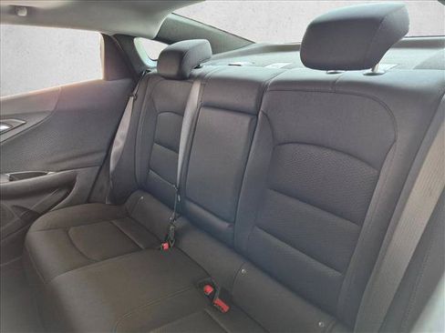 Used 2023 Chevrolet Malibu LT FWD image 17