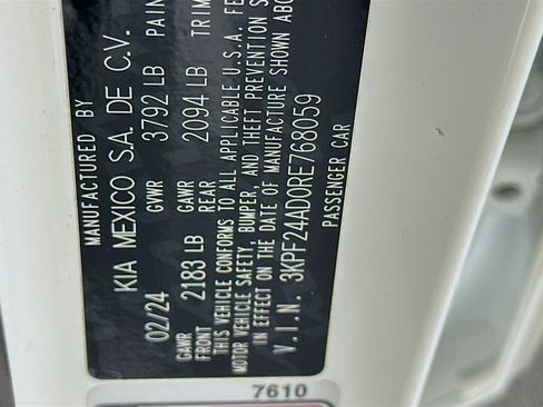 Used 2024 Kia Forte LXS image 12