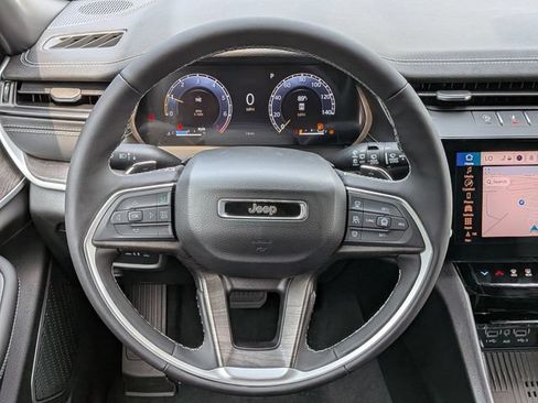 New 2026 Jeep Grand Cherokee Limited AWD/4WD image 19