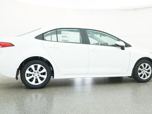 New 2026 Toyota Corolla LE image 40