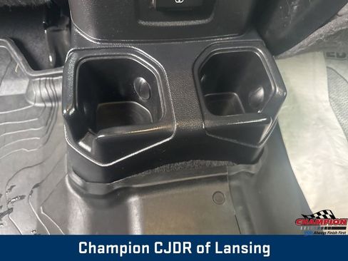 Used 2021 Jeep Wrangler Unlimited Rubicon w/ Cold Weather Group image 46