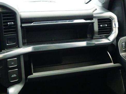 Used 2021 Ford F150 Lariat w/ Equipment Group 502A High image 27