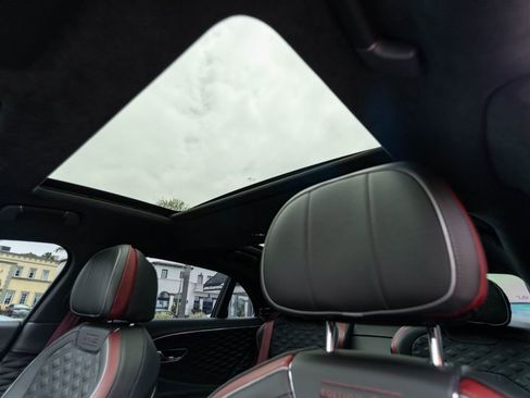 Used 2024 Bentley Flying Spur W12 AWD/4WD image 31