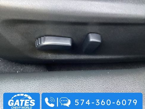 Used 2025 Nissan Altima 2.5 SV image 13