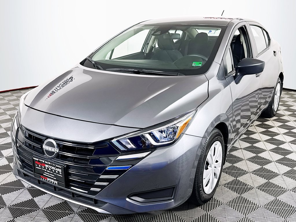 Used 2024 Nissan Versa S w/ Trunk Package FWD image 3