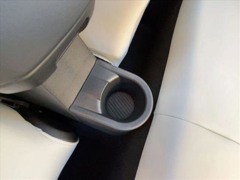 Certified 2025 MINI Cooper S image 17