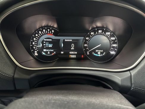 Used 2018 Lincoln MKX Reserve w/ Driver Assistance Package image 19