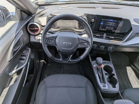 Certified 2026 Chevrolet Trax RS w/ Driver Confidence Package FWD image 15