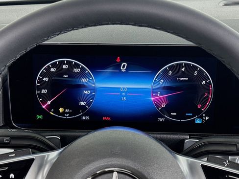 New 2026 Mercedes-Benz GLB 250 image 18