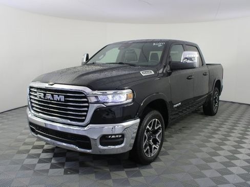 New 2026 RAM 1500 Laramie w/ Trailer Tow Group image 23