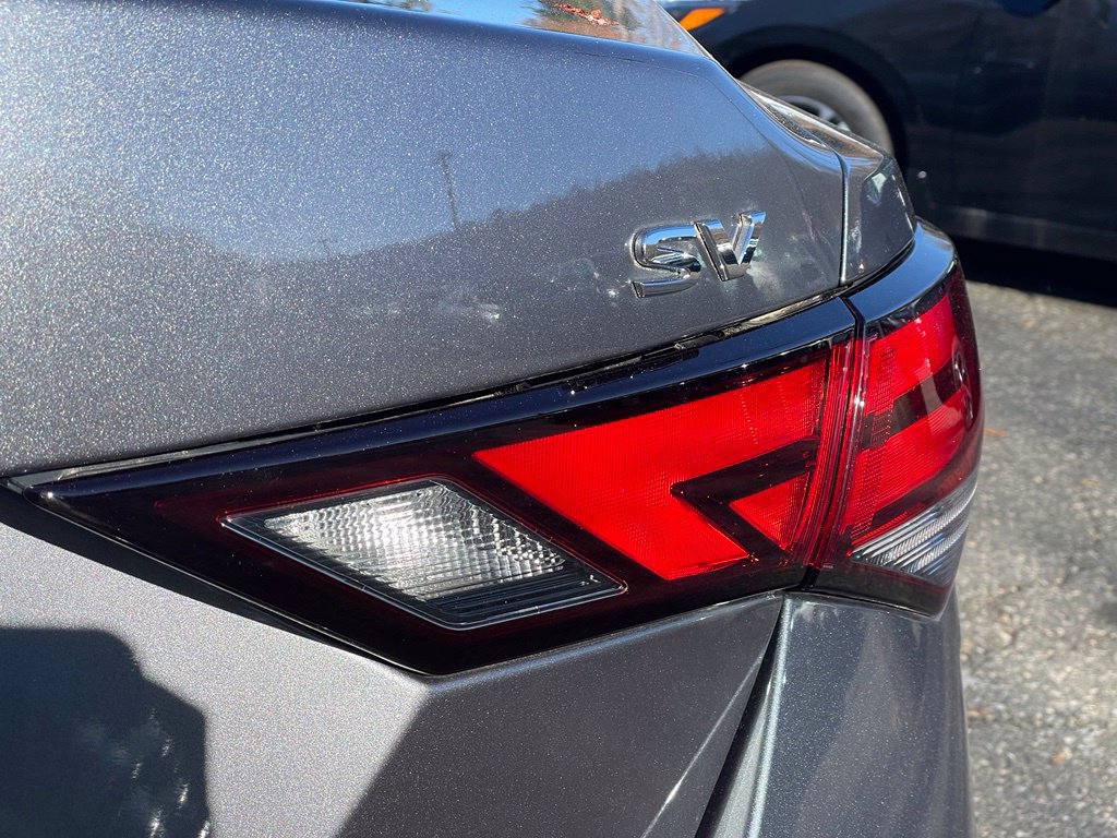 Certified 2022 Nissan Sentra SV w/ All-Weather Package FWD image 33