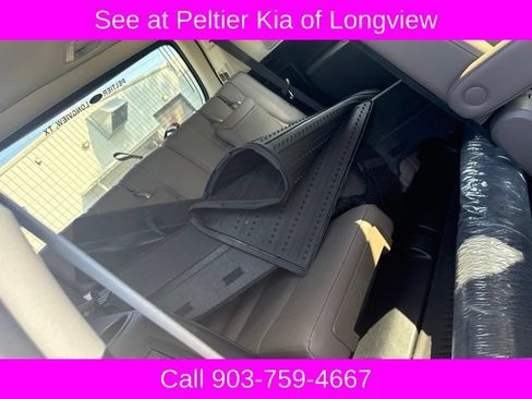 Used 2023 Lexus GX 460 Luxury w/ Sport Design Package AWD/4WD image 12