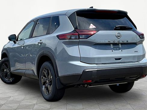New 2026 Nissan Rogue SV AWD/4WD image 4