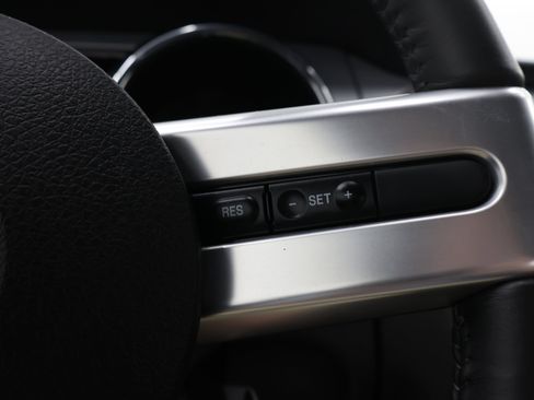 Used 2007 Ford Mustang GT RWD image 14