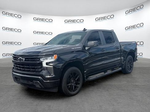 Used 2025 Chevrolet Silverado 1500 RST w/ Convenience Package II AWD/4WD image 3