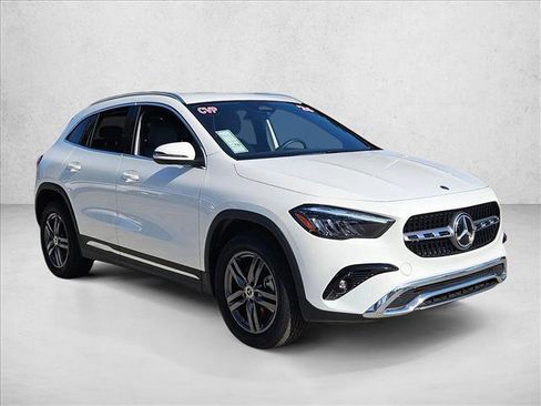 Used 2026 Mercedes-Benz GLA 250 image 3