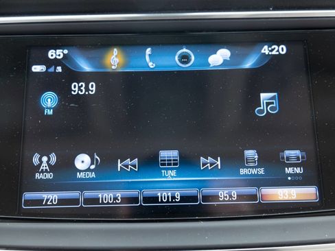 Used 2019 Buick Enclave Essence AWD/4WD image 33
