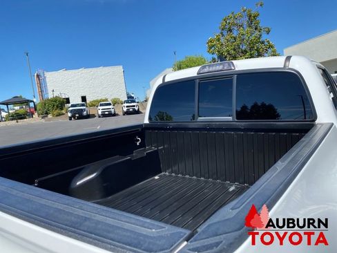 Used 2019 Toyota Tacoma SR w/ SR Convenience Package RWD image 10