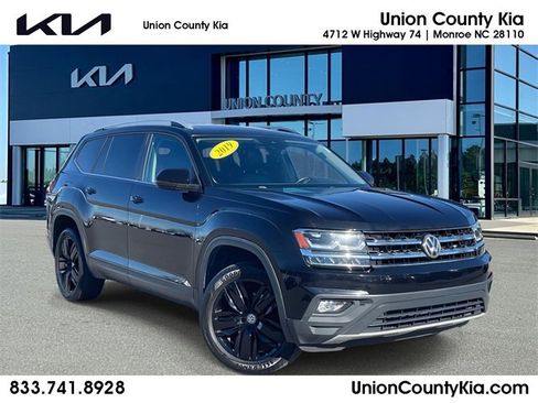 Used 2019 Volkswagen Atlas SE w/ Panoramic Sunroof Package image 1
