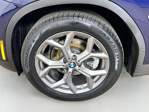 Used 2023 BMW X4 xDrive30i w/ Premium Package image 32