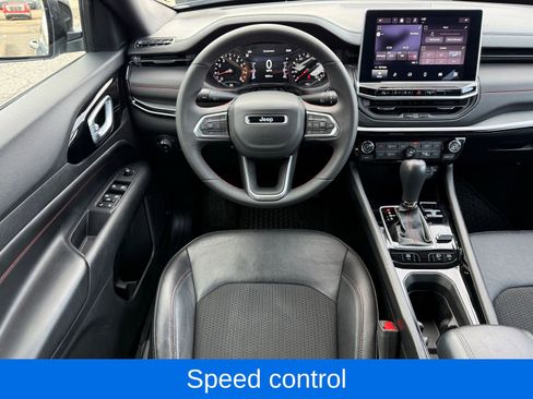 Used 2024 Jeep Compass Trailhawk image 28