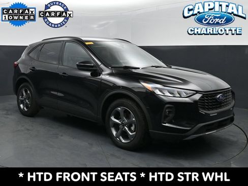 Used 2025 Ford Escape ST-Line Select AWD/4WD image 3