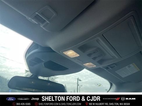 New 2025 Ford Escape SE image 22