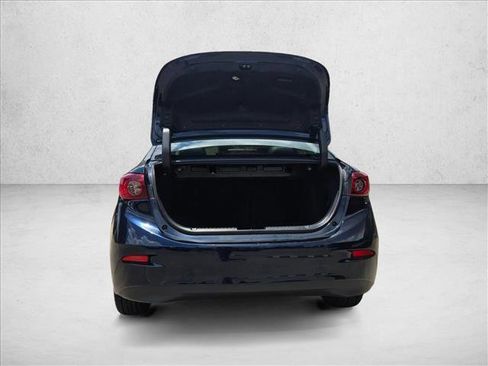 Used 2018 MAZDA MAZDA3 Touring FWD image 6