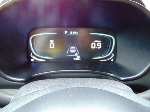 Used 2024 Kia Soul LX w/ Option Group 015 FWD image 25
