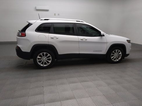 Used 2020 Jeep Cherokee Latitude image 10