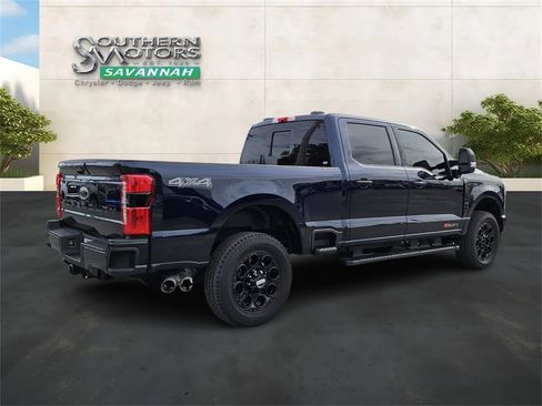 Used 2024 Ford F250 Lariat w/ Lariat Ultimate Package image 5