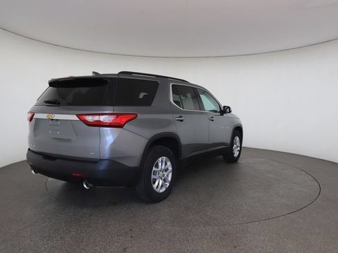 Used 2021 Chevrolet Traverse LT w/ LPO, Floor Liner Package AWD/4WD image 18