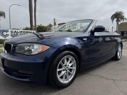 Used 2011 BMW 128i Convertible image 17