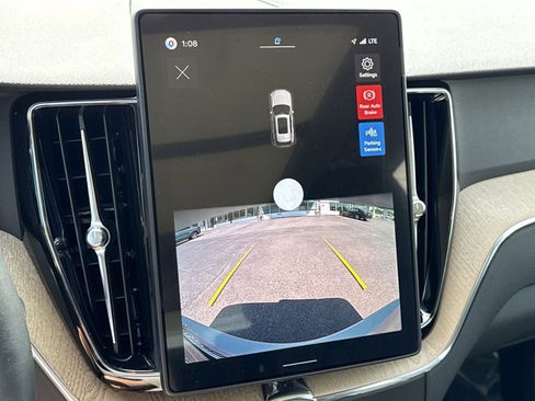 New 2026 Volvo XC60 B5 Core image 24