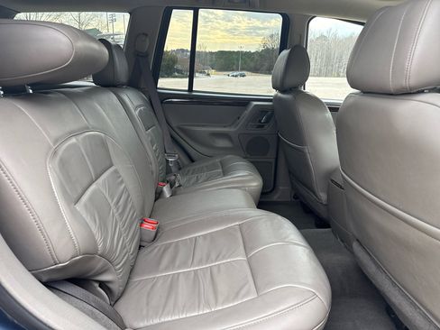 Used 2002 Jeep Grand Cherokee Limited image 22